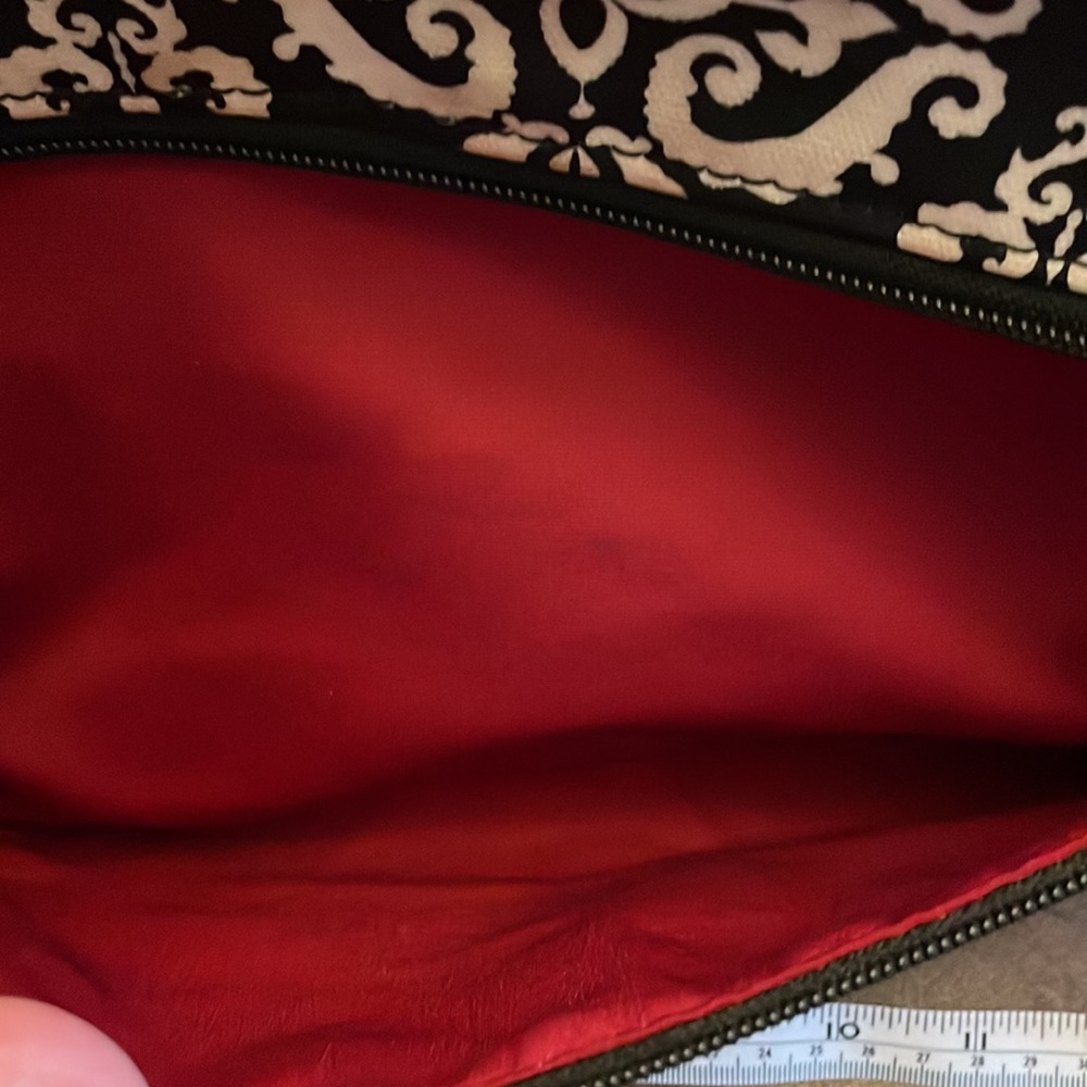 Petunia Pickle Bottom Touring Tote Frolicking In Fez Baby Diaper Bag View 6